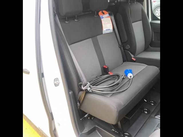 Opel Vivaro image 1