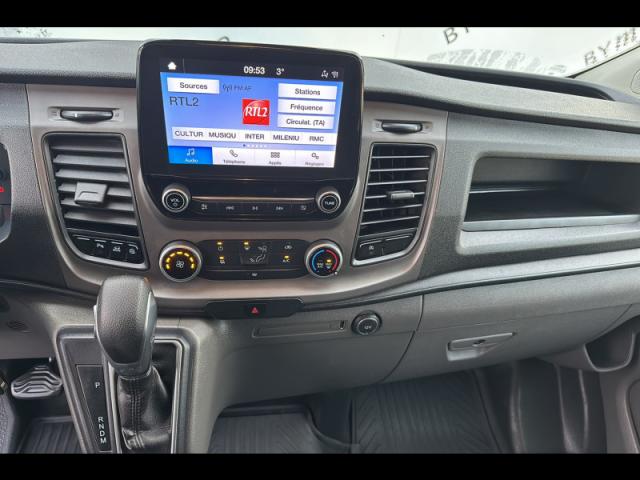 Ford Transit image 5