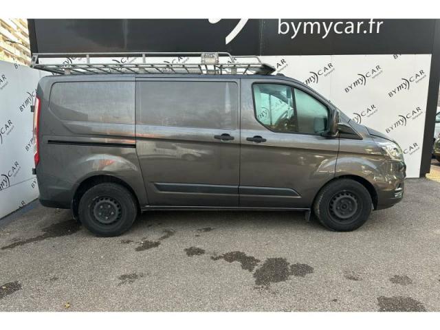 Ford Transit image 9