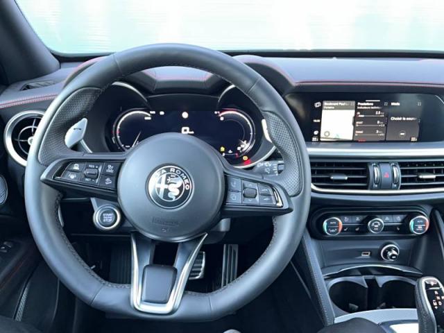 Alfa Romeo Stelvio image 4