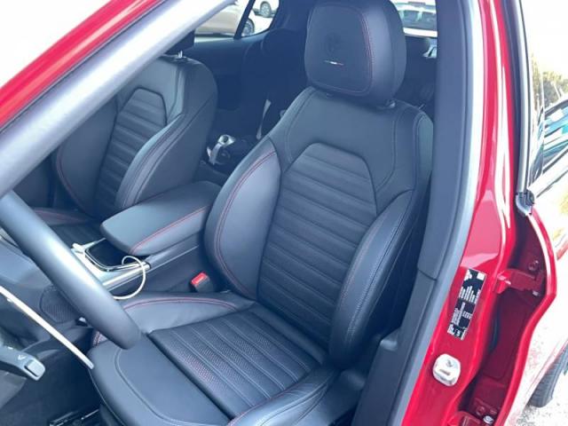 Alfa Romeo Stelvio image 3