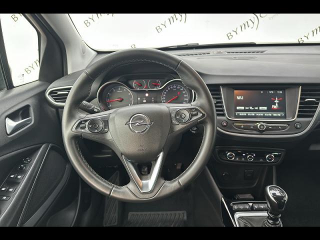 Opel Crossland image 2