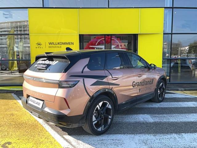 Opel Grandland image 9