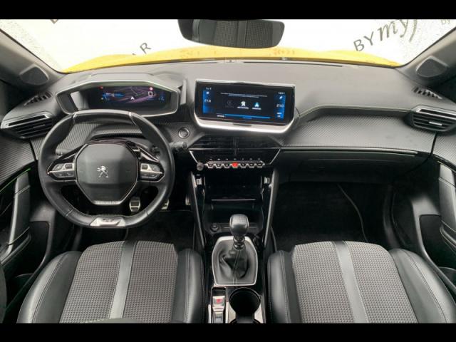 Peugeot 208 image 9