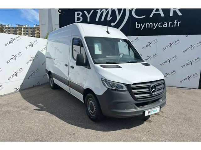 Mercedes Benz Sprinter image 3