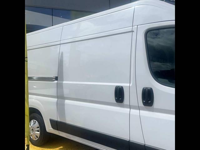 Opel Movano image 1