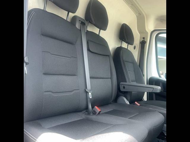 Opel Movano image 5