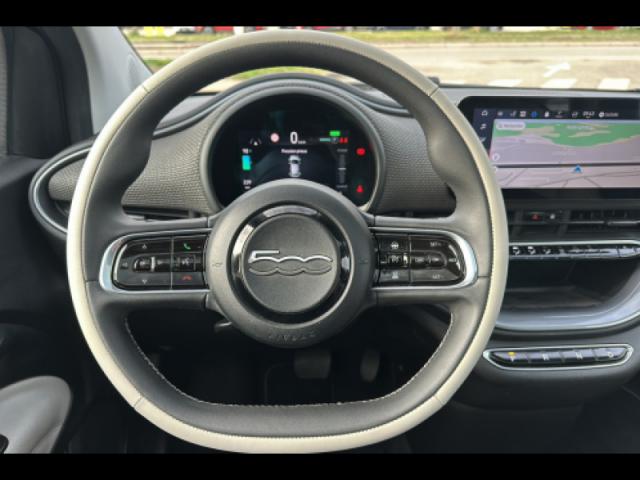 Fiat 500 image 1