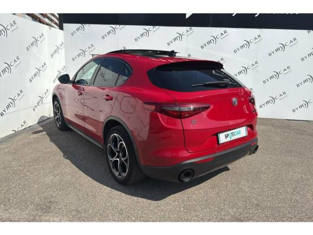 Alfa Romeo Stelvio image 5