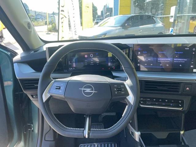 Opel Frontera image 9