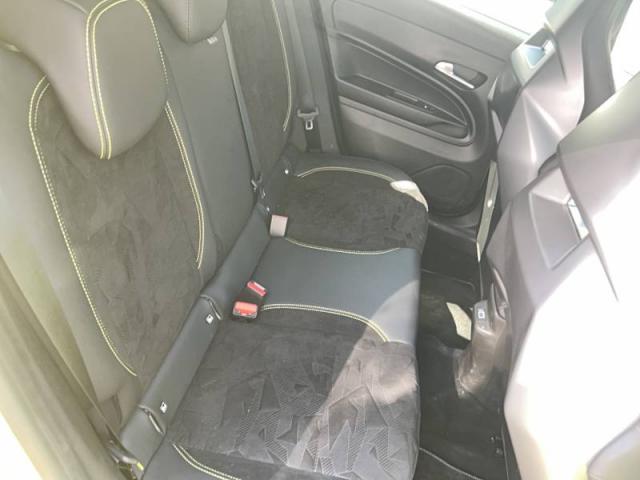 Abarth 600e image 8