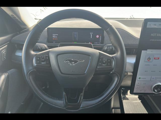 Ford Mustang image 5