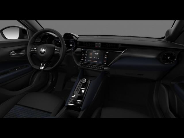 Alfa Romeo Junior image 2