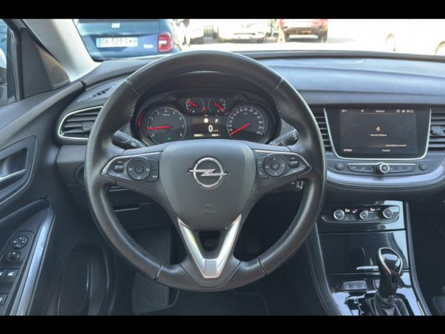 Opel Grandland X image 2