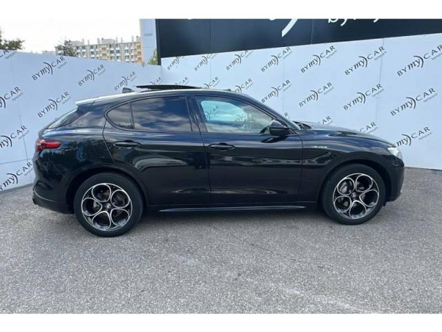 Alfa Romeo Stelvio image 1