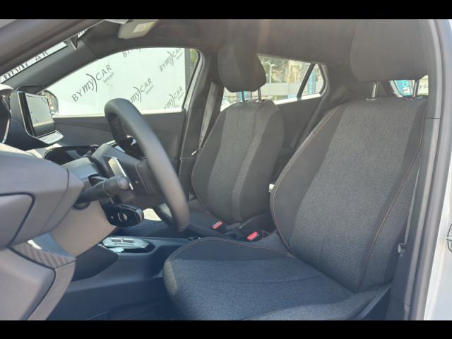 Peugeot 2008 image 3