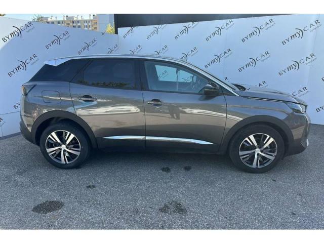 Peugeot 3008 image 8