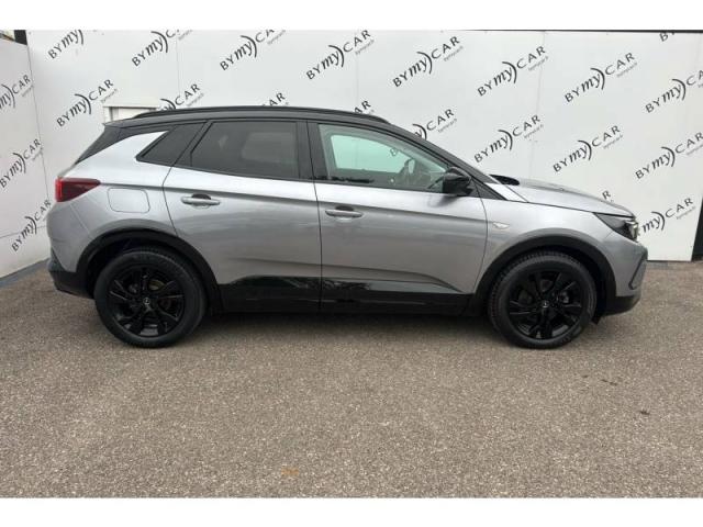 Opel Grandland image 9