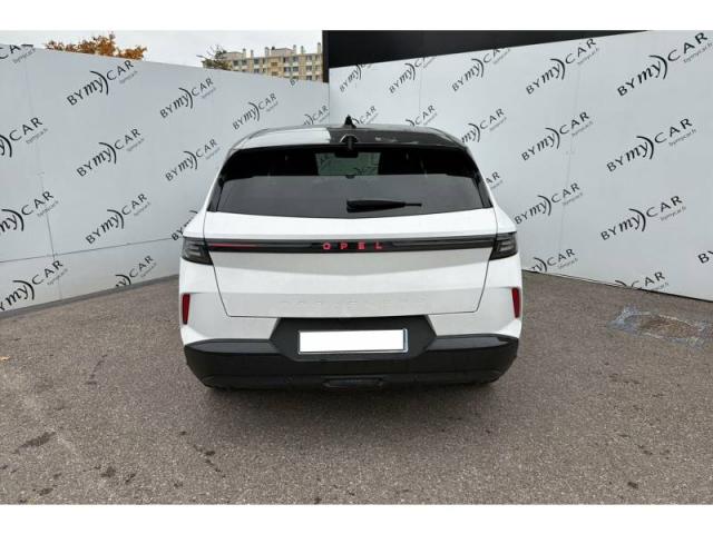 Opel Grandland image 2