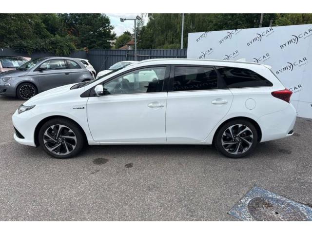 Toyota Auris image 3