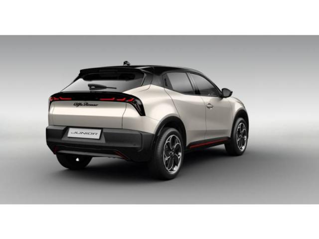 Alfa Romeo Junior image 5