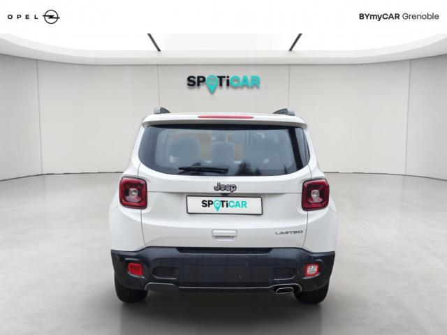 Jeep Renegade image 5