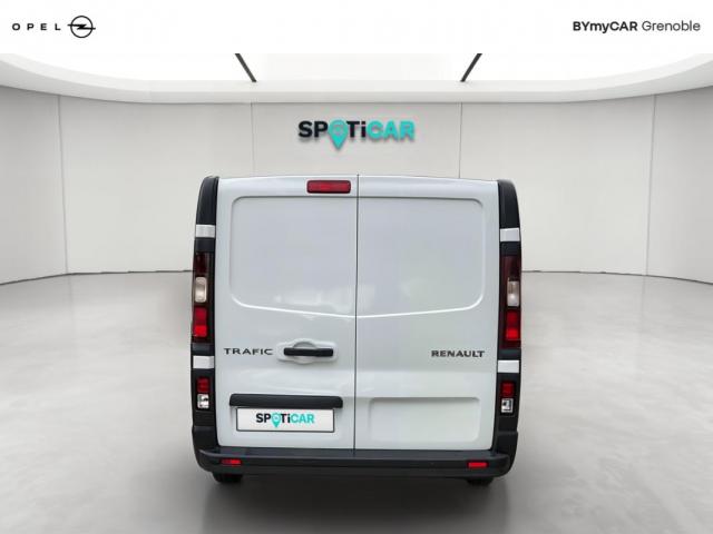 Renault Trafic image 2