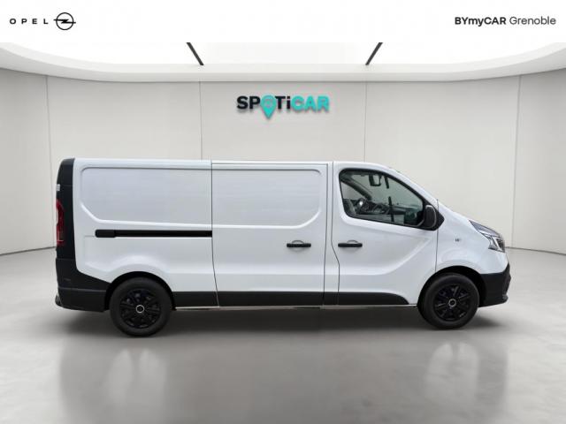 Renault Trafic image 9