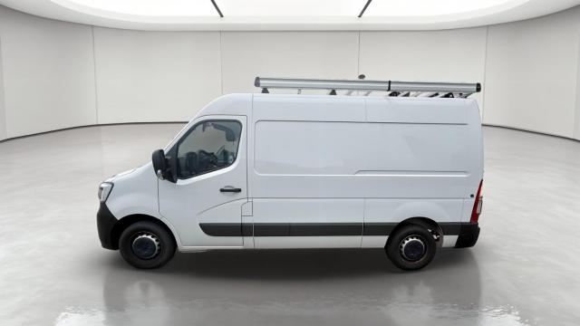 Renault Master image 2