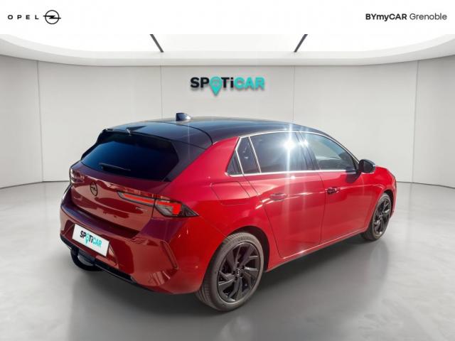 Opel Astra image 2