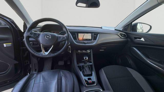 Opel Grandland X image 2