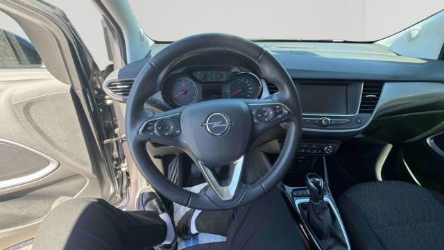 Opel Crossland image 8
