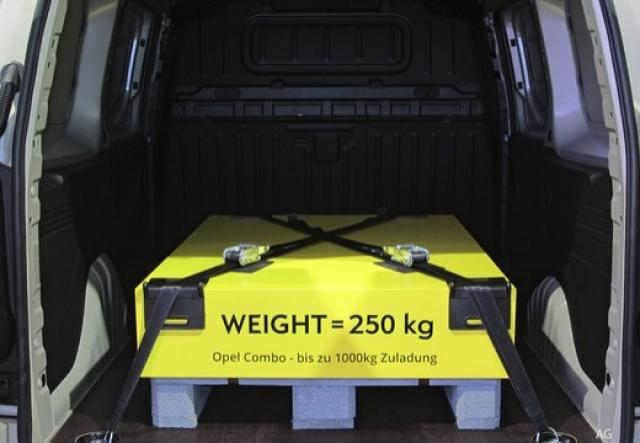 Opel Combo Cargo image 4
