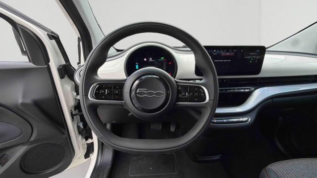 Fiat 500 image 8