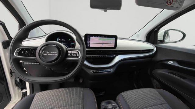 Fiat 500 image 1