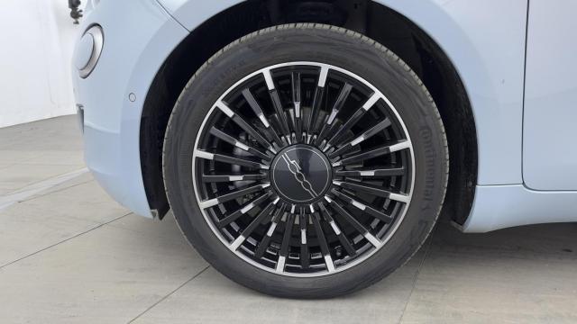 Fiat 500 image 6