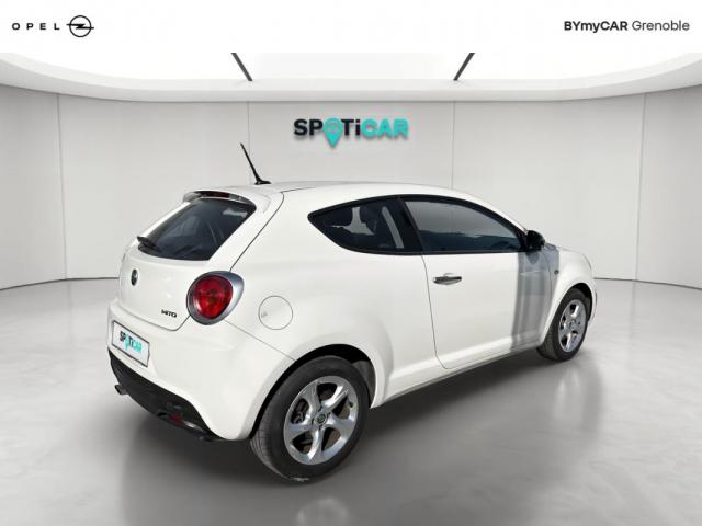 Alfa Romeo Mito image 8