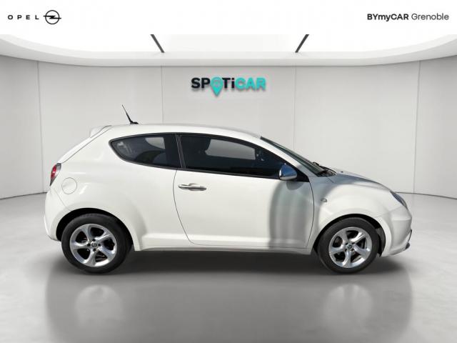 Alfa Romeo Mito image 4