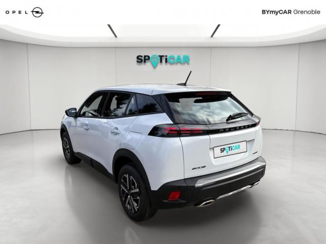 Peugeot 2008 image 9
