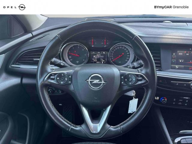 Opel Insignia Sports Tourer image 9