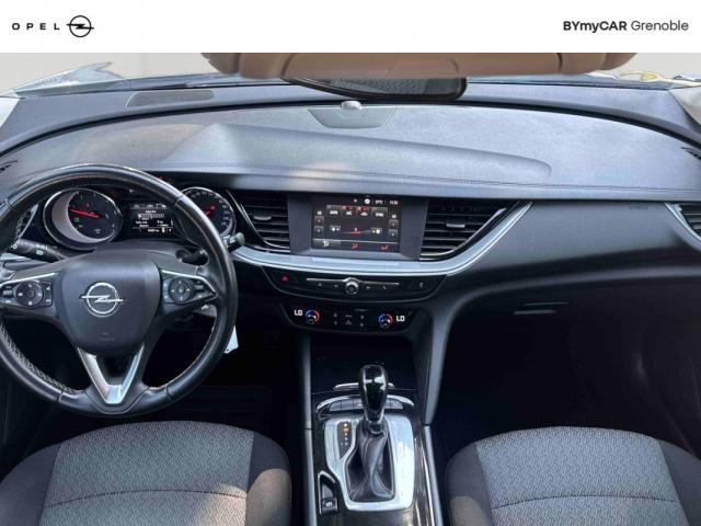 Opel Insignia Sports Tourer image 4