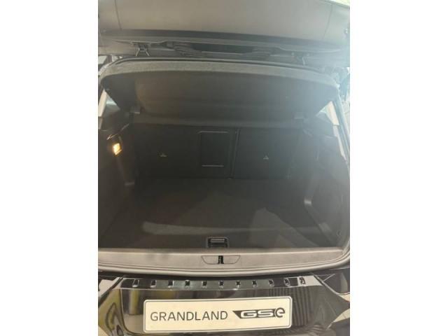 Opel Grandland image 7