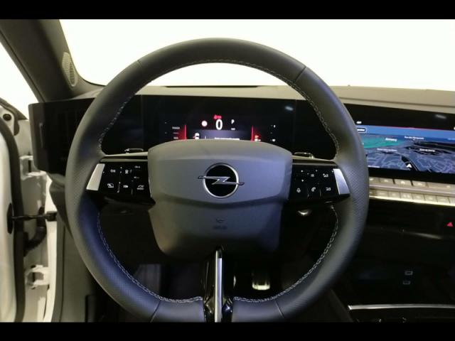 Opel Astra image 3