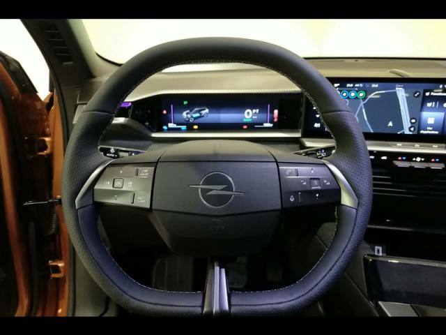 Opel Grandland image 2