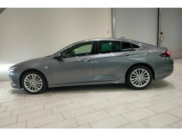 Opel Insignia image 9