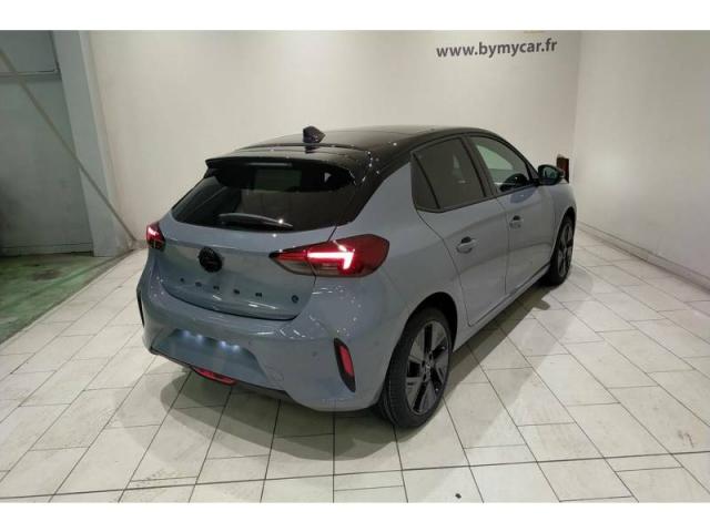 Opel Corsa image 8
