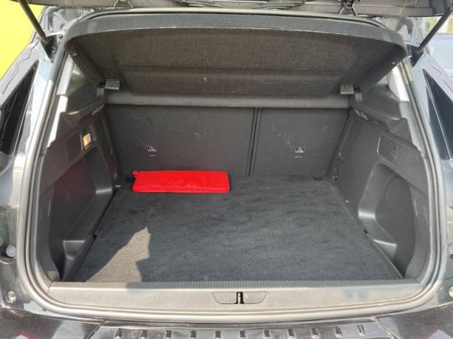 Opel Grandland image 2