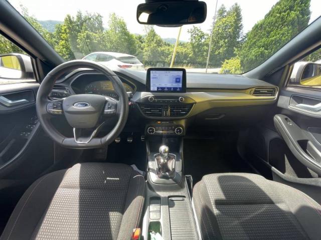 Ford Focus image 2