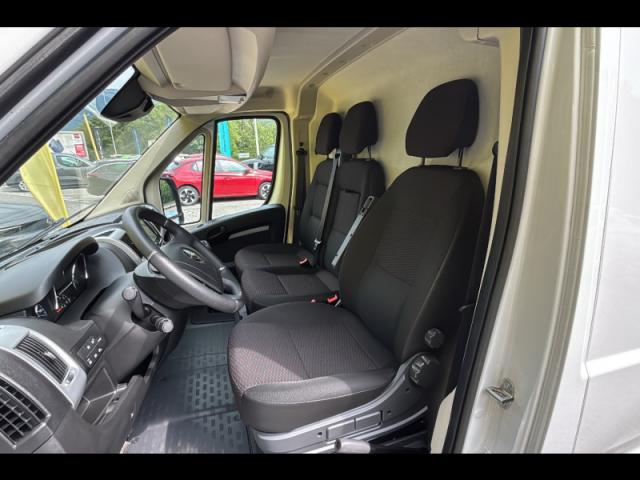 Opel Movano image 6