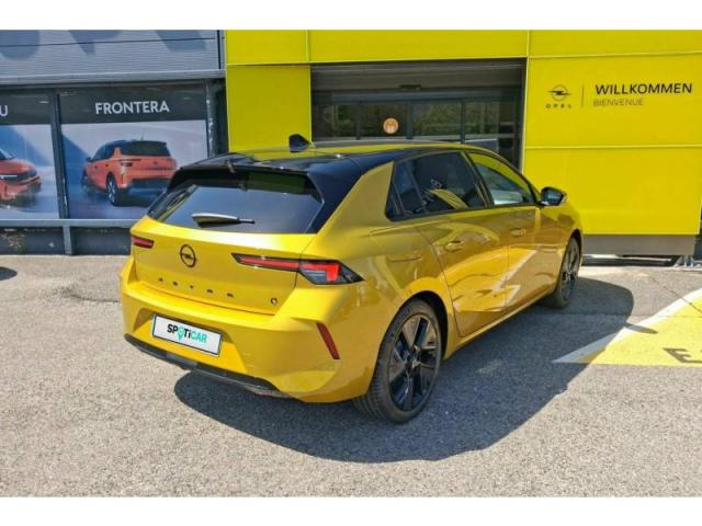 Opel Astra image 2